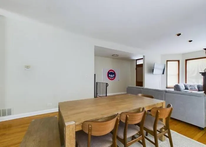 Cubs Clubhouse Retreat Апартаменты Чикаго